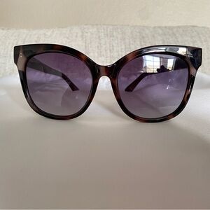 QUAY Australia “It’s My Way” Oversized
Cat Eye Sunglasses